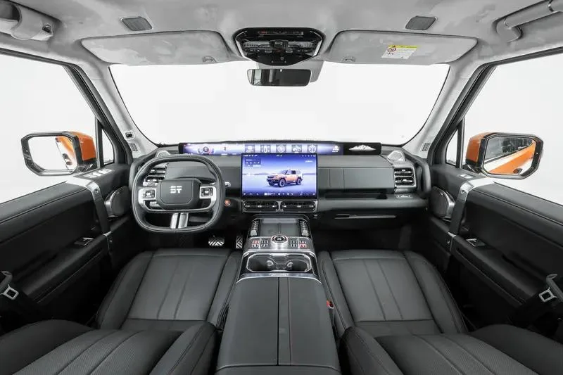 JETOUR внедорожника G700