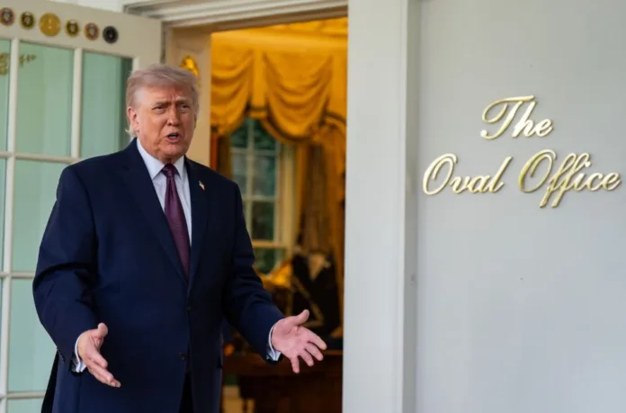 Трамп заявил о готовности Ирана передать уран США