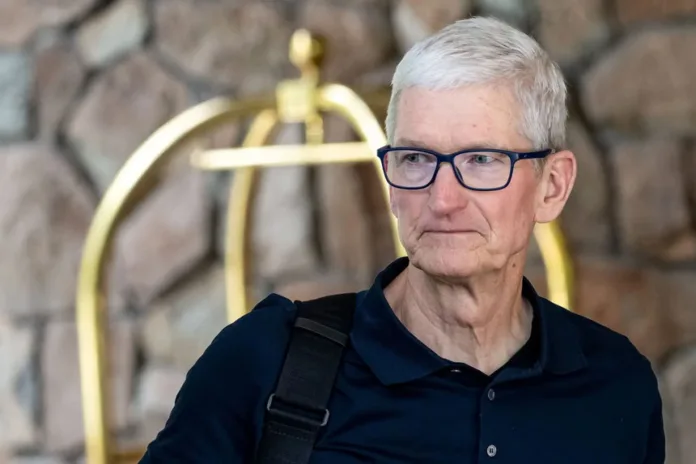 Bloomberg: Apple представит умные очки N50 и складной iPhone в 2026 году