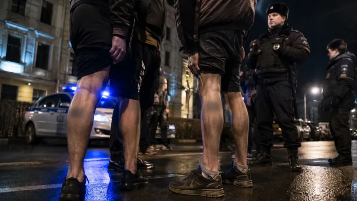 Суд в Москве впервые связал татуировку «1312» с экстремизмом