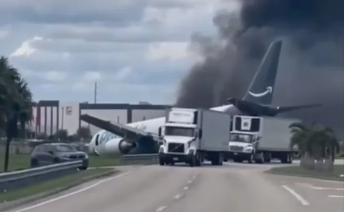 Грузовой Boeing 767 потерпел крушение после посадки в Майами