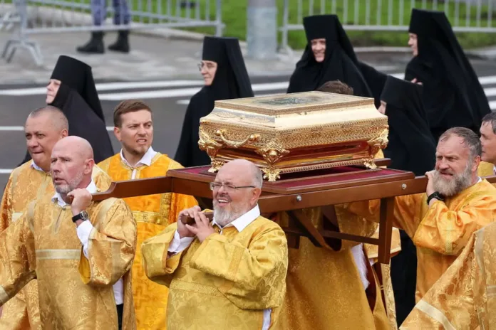 РПЦ отправила мощи Дмитрия Донского на СВО для «духовной мобилизации»
