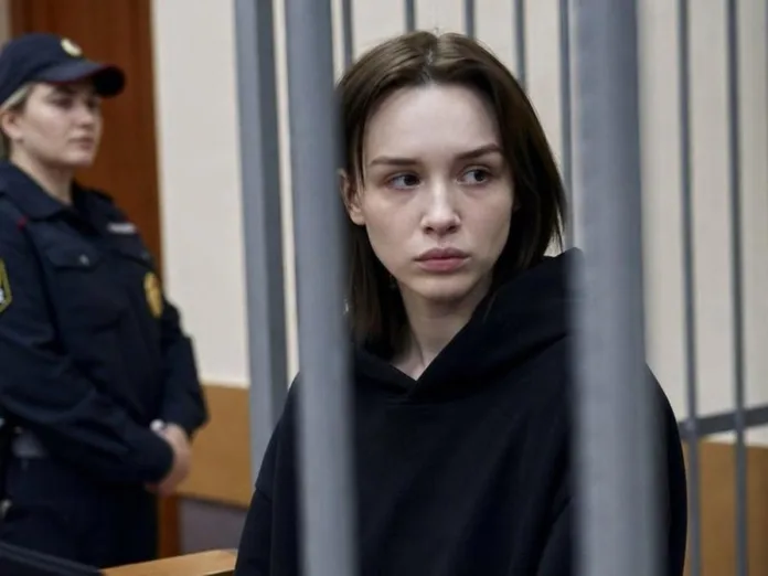Иллюстрация к новости «Суд продлил арест Дианы Шурыгиной до 19 ноября»
