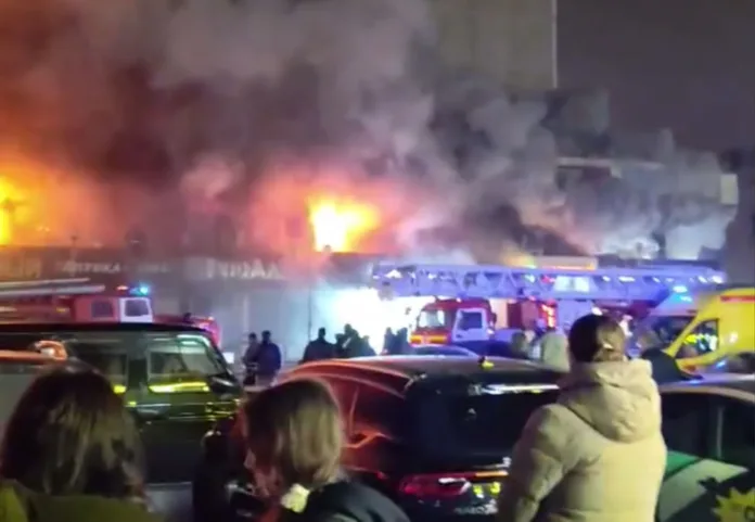 Пожару во Всеволожске присвоен ранг 2-БИС, спасено 30 человек
