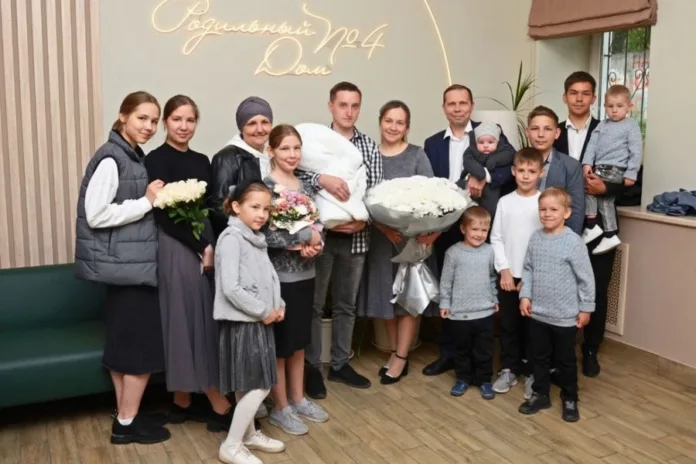 Ольга Ганичева из Борского округа получила звание «Мать-героиня»