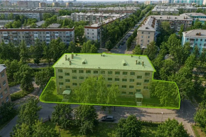 Бывший корпус политехнического института в Дзержинске продают за 36,2 млн рублей